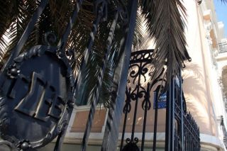 Από τα μνημόνια στο «σκάνδαλο των καταρτίσεων»